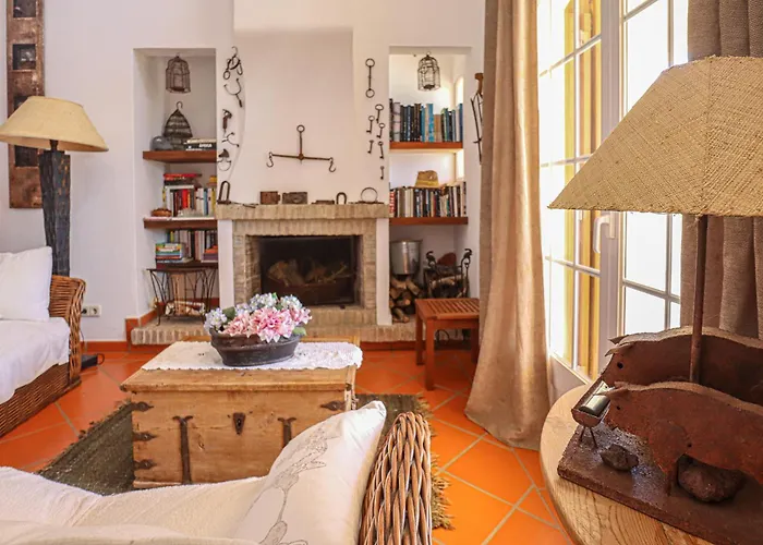 Casa Pepa-paca - Swiming Pool & Air Condition - - Sesmarias - By Bedzy Ferienhaus Albufeira