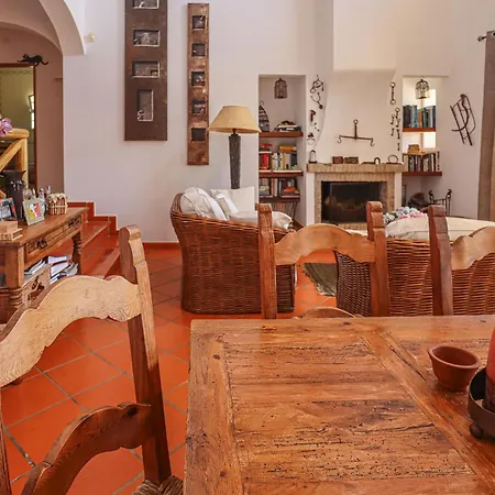 Σπίτι διακοπών Casa Pepa-paca - Swiming Pool & Air Condition - - Sesmarias - By Bedzy Αλμπουφέιρα